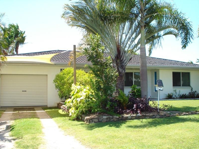 6 Rodney Street, Bowen QLD 4805