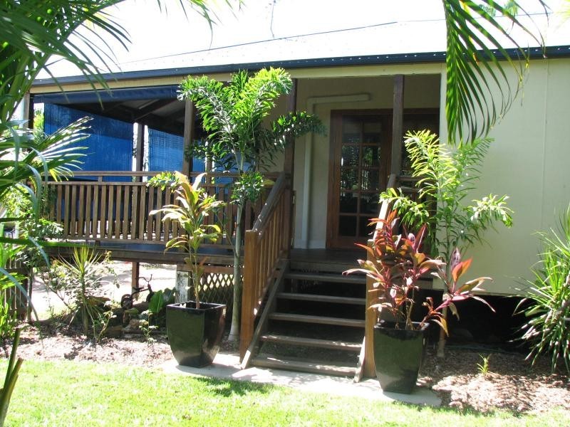 10 Kennedy Street, Bowen QLD 4805