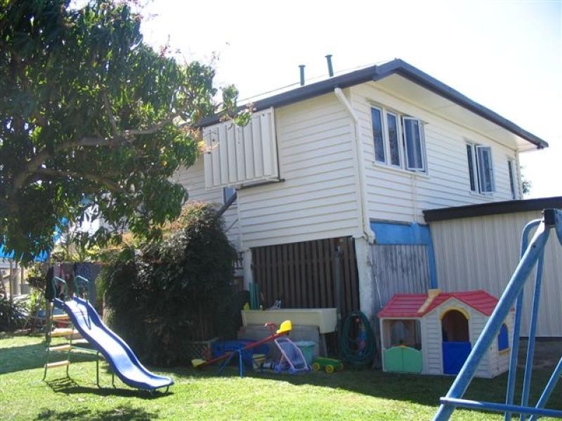 67 Leichhardt Street, Bowen QLD 4805