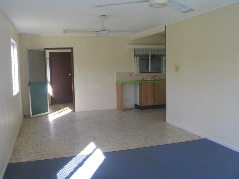 17 Marshall Street, Bowen QLD 4805