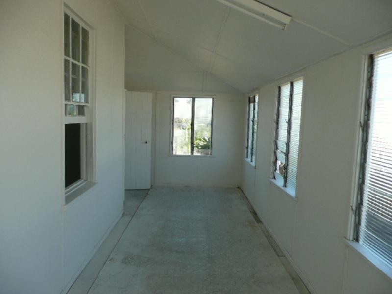 19 Sinclair Street, Bowen QLD 4805
