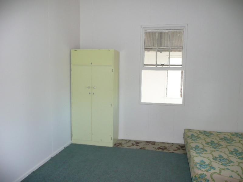 19 Sinclair Street, Bowen QLD 4805