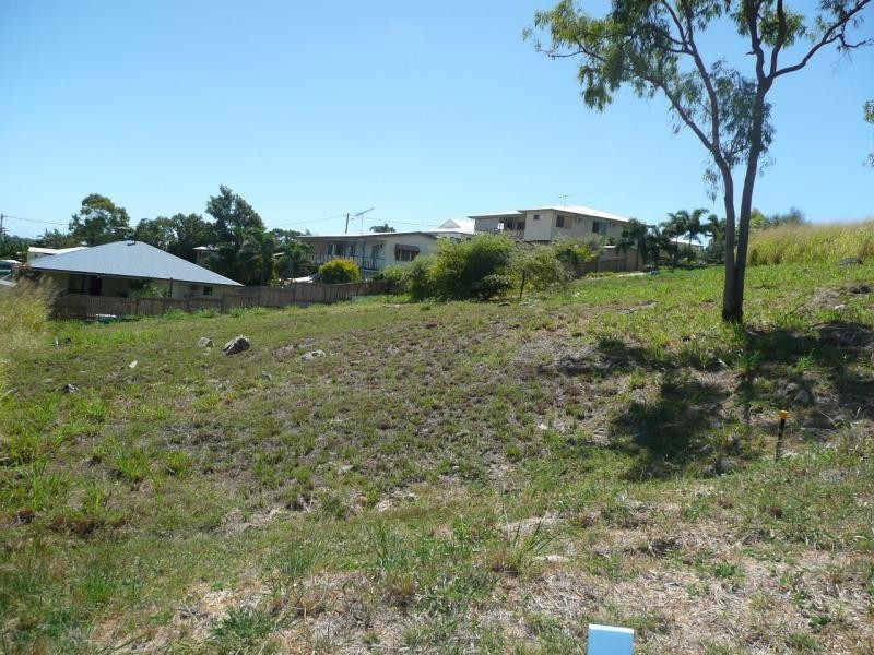 2 Honey Place, Bowen QLD 4805