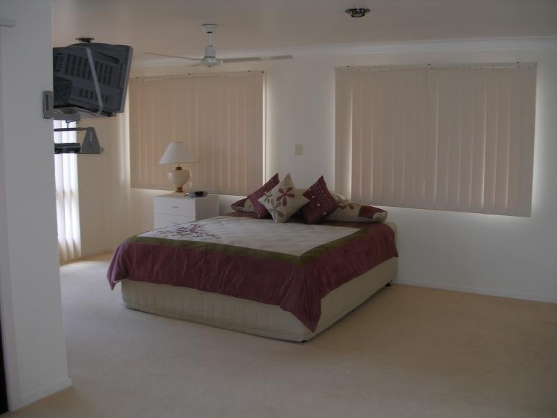 10 Baxter Avenue, Bowen QLD 4805