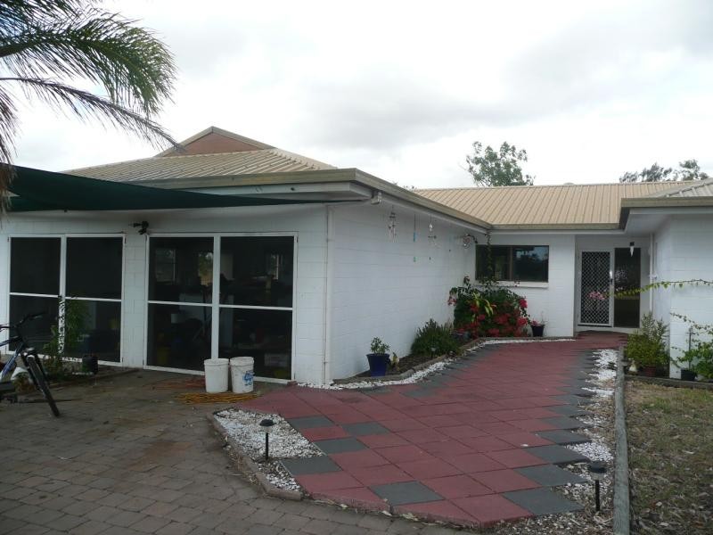 1991 Collinsville Road, Bowen QLD 4805