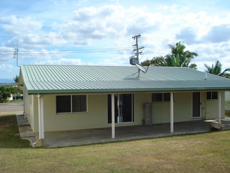 106 Leichhardt Street, Bowen QLD 4805
