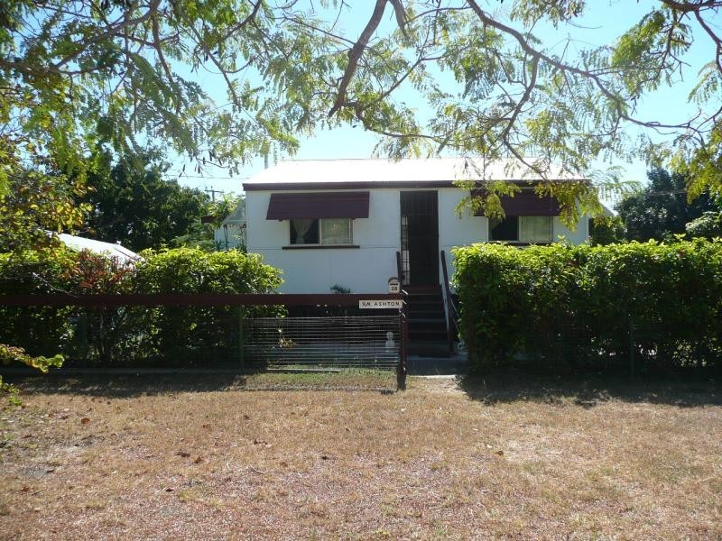 26 Reynolds Street, Bowen QLD 4805