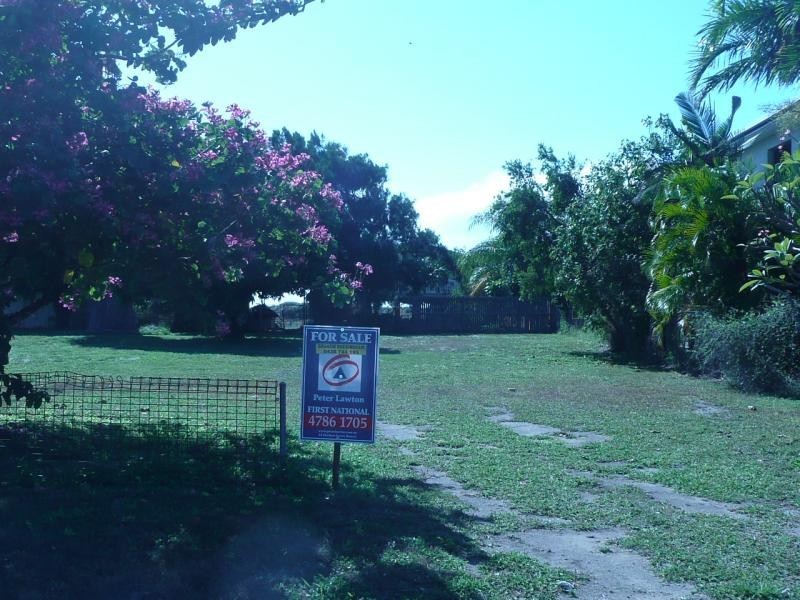 74 Whitsunday Street, Bowen QLD 4805