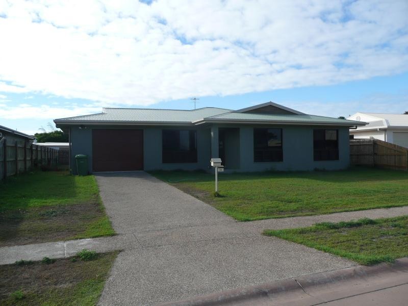 21 Kirkpatrick Court, Bowen QLD 4805