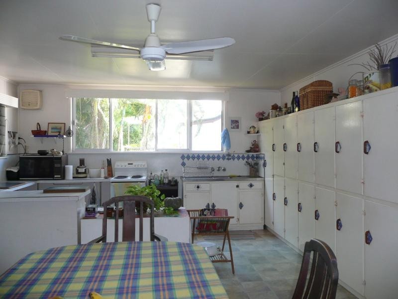 24 Kennedy Street, Bowen QLD 4805