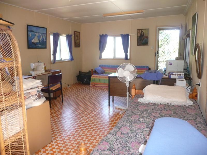 24 Kennedy Street, Bowen QLD 4805
