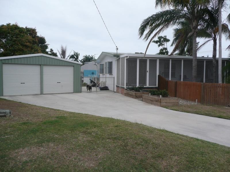 8 Jilletts Road, Bowen QLD 4805