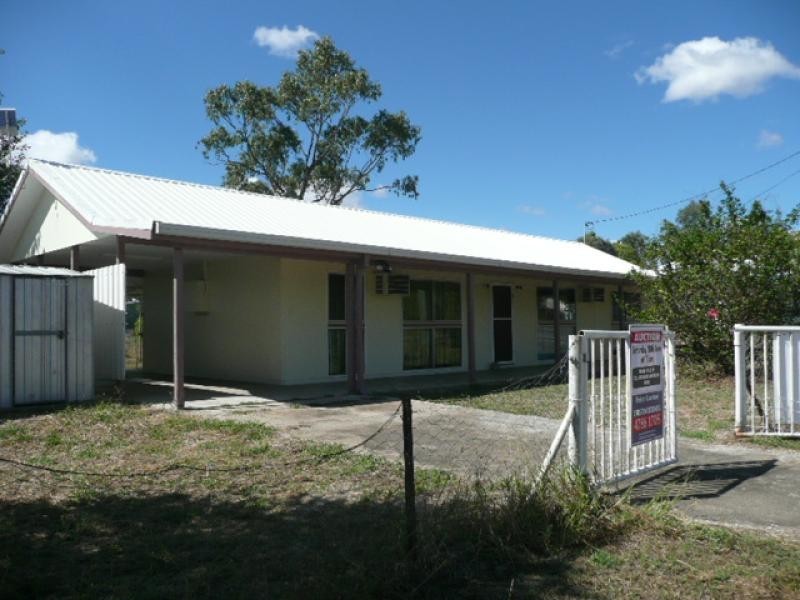 39 Fifth Avenue, Scottville QLD 4804