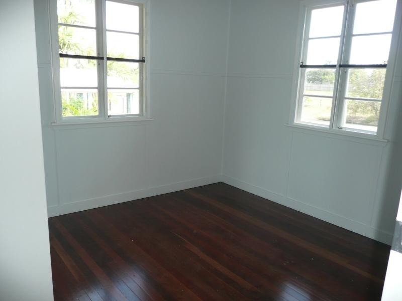 9 Russell Street, Bowen QLD 4805