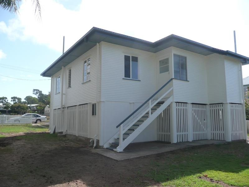 9 Russell Street, Bowen QLD 4805