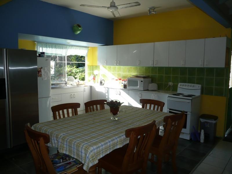 60 Gordon Street, Bowen QLD 4805