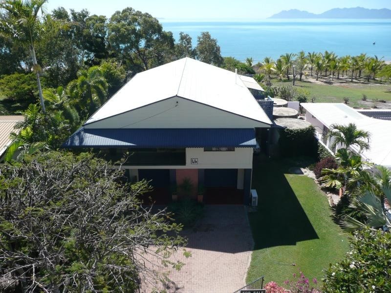 46 Whyte Avenue, Brisk Bay QLD 4805