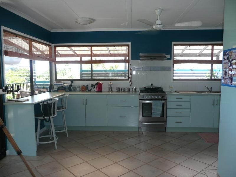46 Whyte Avenue, Brisk Bay QLD 4805