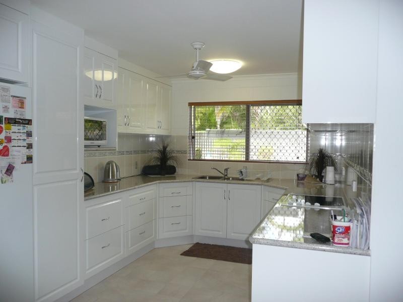 8 Troyon Court, Bowen QLD 4805
