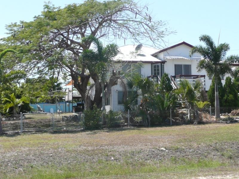 30 Brisbane Street, Bowen QLD 4805