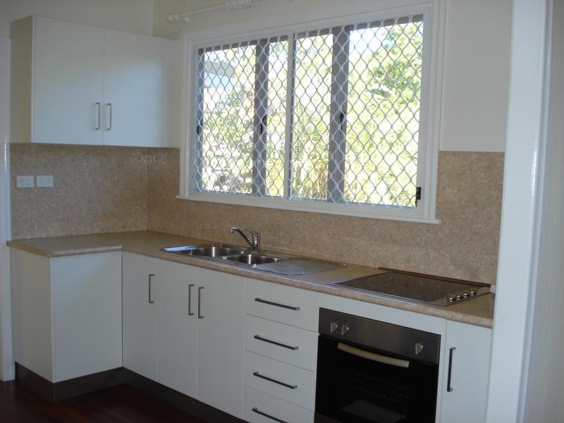101 Powell Street, Bowen QLD 4805