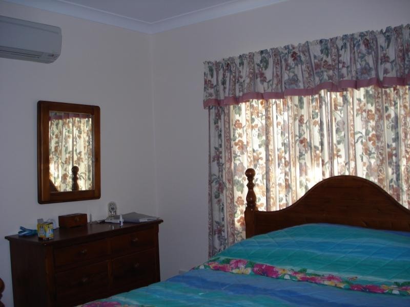 48 Gloucester Avenue Avenue, Airlie Beach QLD 4802