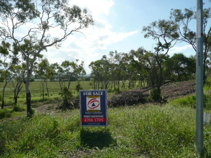 14 Craigie Court, Bowen QLD 4805