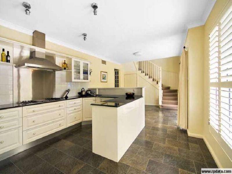 18 Carlyle Lane, Wollstonecraft NSW 2065