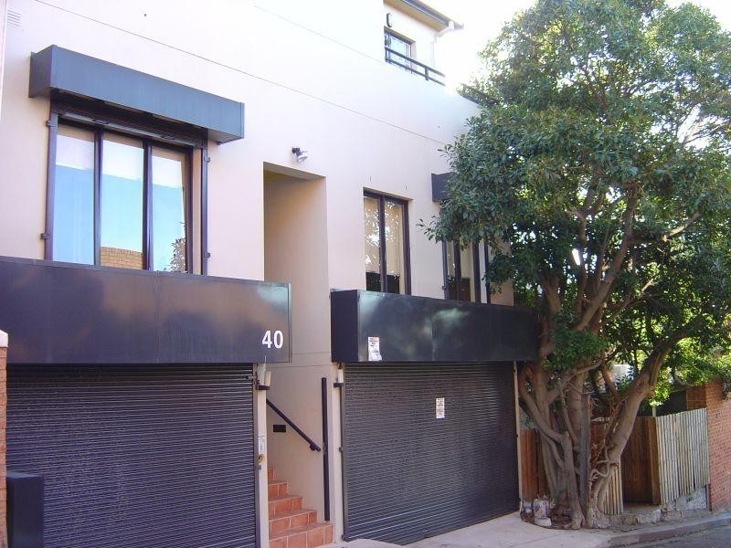 40 Humphrey Place, Kirribilli NSW 2061