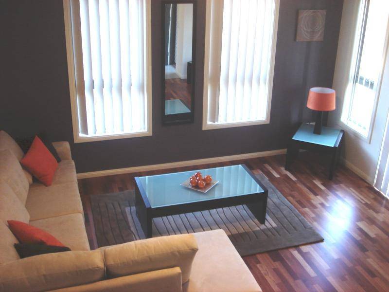 1 Checkley Court, Ermington NSW 2115