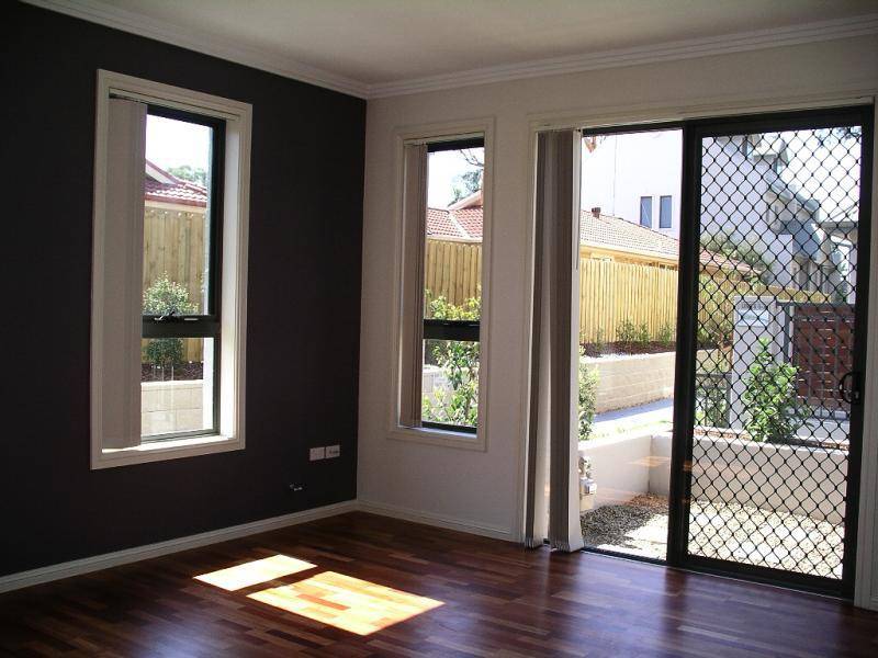 1 Checkley Court, Ermington NSW 2115