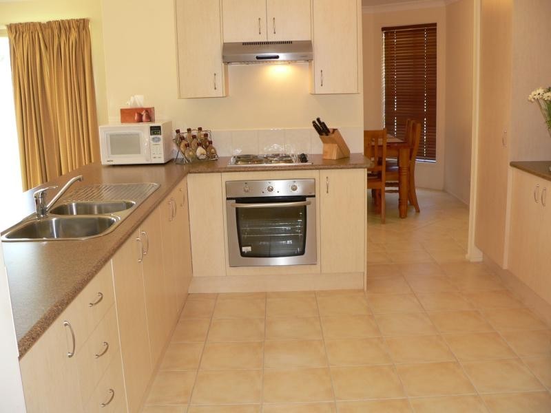 8 Mckane Close, Callala Bay NSW 2540