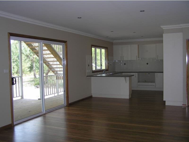 11 Sandlewood Cove, Callala Beach NSW 2540