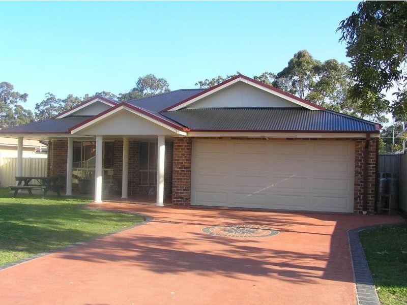 10 Carson Crescent, Callala Bay NSW 2540