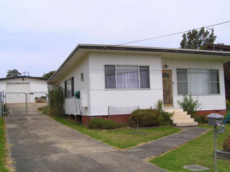 10 Otway Street, Orient Point NSW 2540