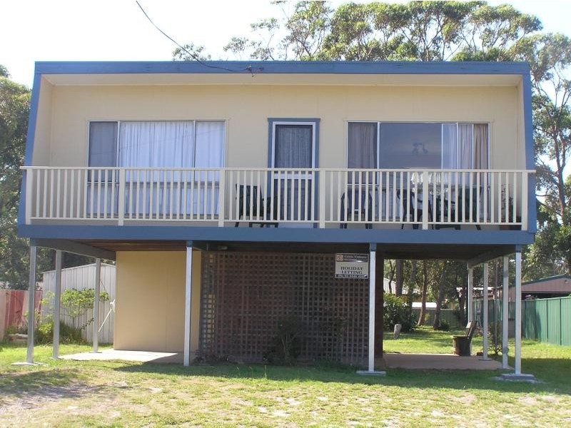 62 Quay Road, Callala Beach NSW 2540