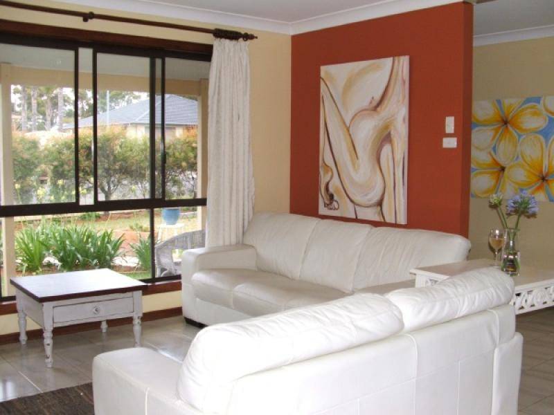 77 Emmett Street, Callala Bay NSW 2540