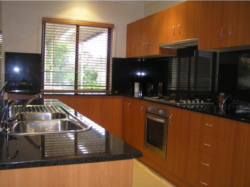 8 Barden Close Close, Callala Bay NSW 2540