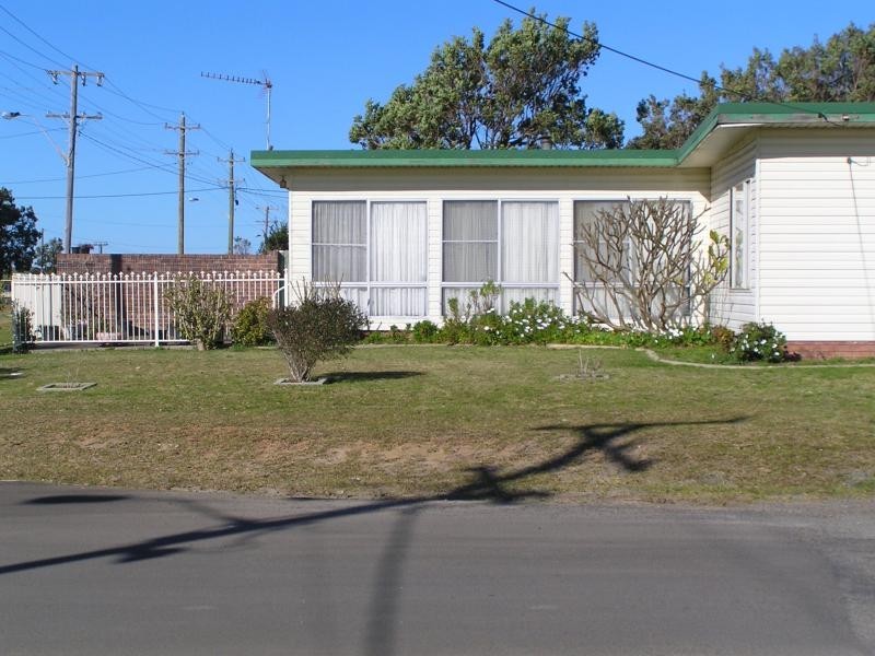 50 The Lake Circuit, Culburra Beach NSW 2540