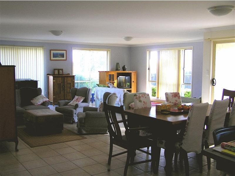 18 Barden Close, Callala Bay NSW 2540