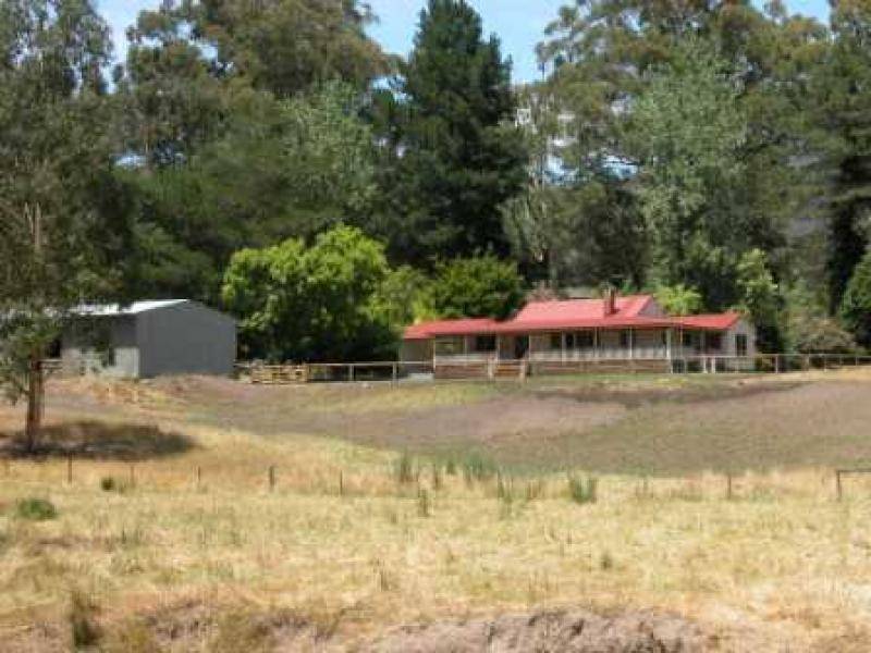 1415 Little Yarra Road, Gilderoy VIC 3797