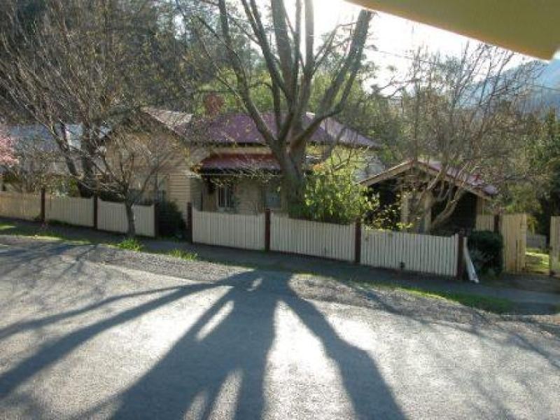 20 Park Road, Warburton VIC 3799