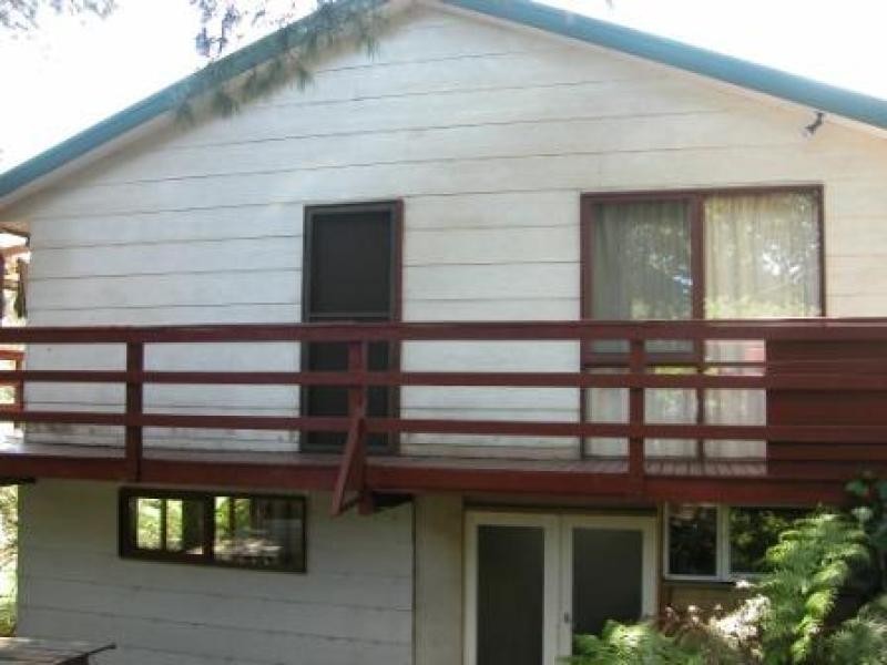 4 Devon Street, Warburton VIC 3799