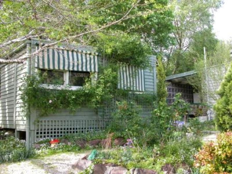 15 Clarke Avenue, Warburton VIC 3799