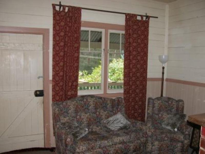 4 Lloyds Road, Powelltown VIC 3797