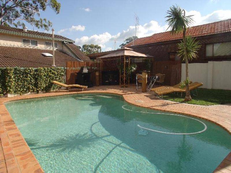 13 St Albans Street, Abbotsford NSW 2046