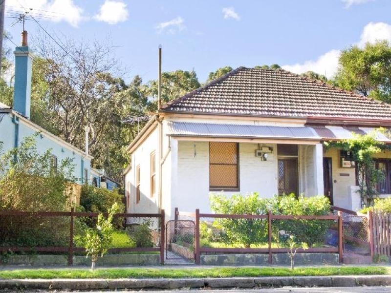 75 Station Street, Petersham NSW 2049