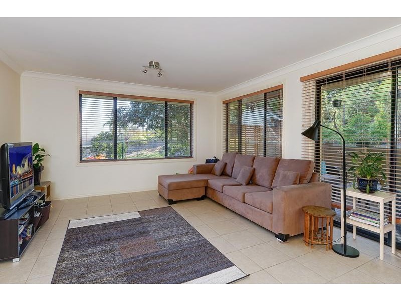 2 Lonsdale Avenue, Berowra Heights NSW 2082
