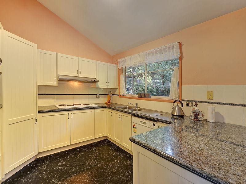 8 Ti Tree Crescent, Berowra NSW 2081