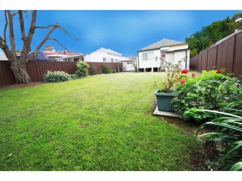 8 Edge  Street WILEY PARK 2195, Wiley Park NSW 2195